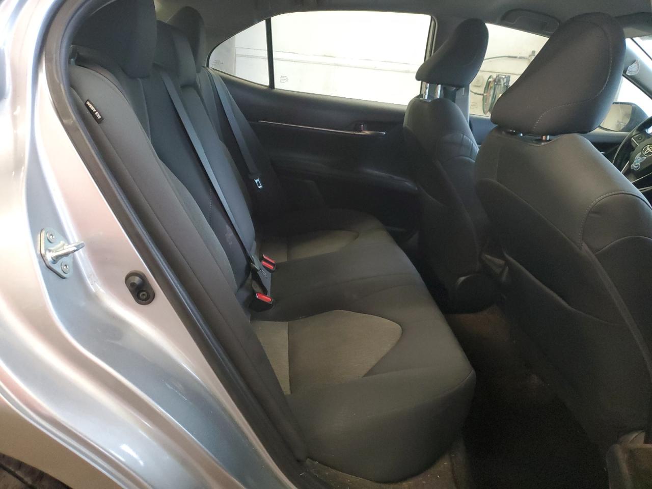Toyota Camry le 2022