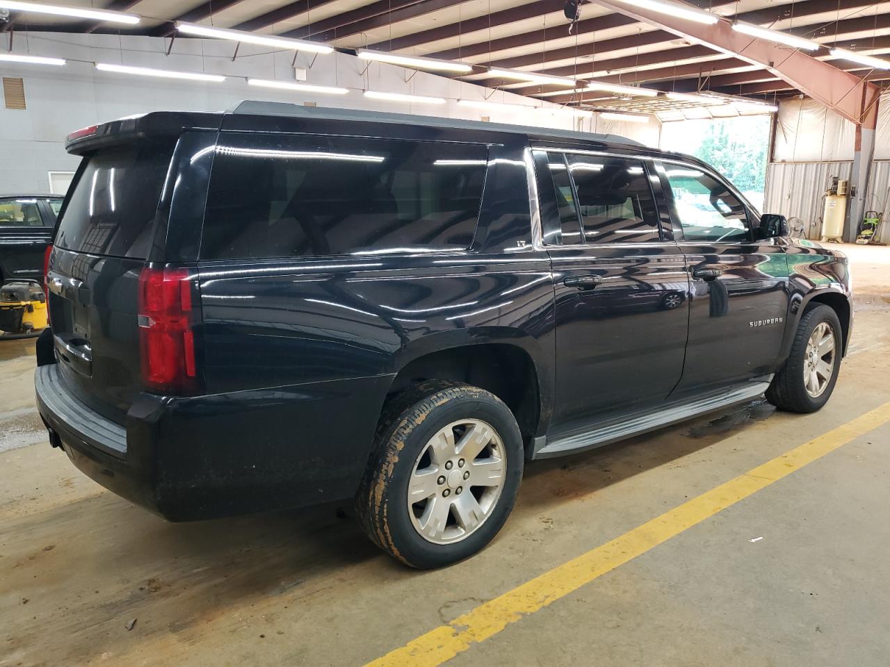 CHEVROLET SUBURBAN 2015