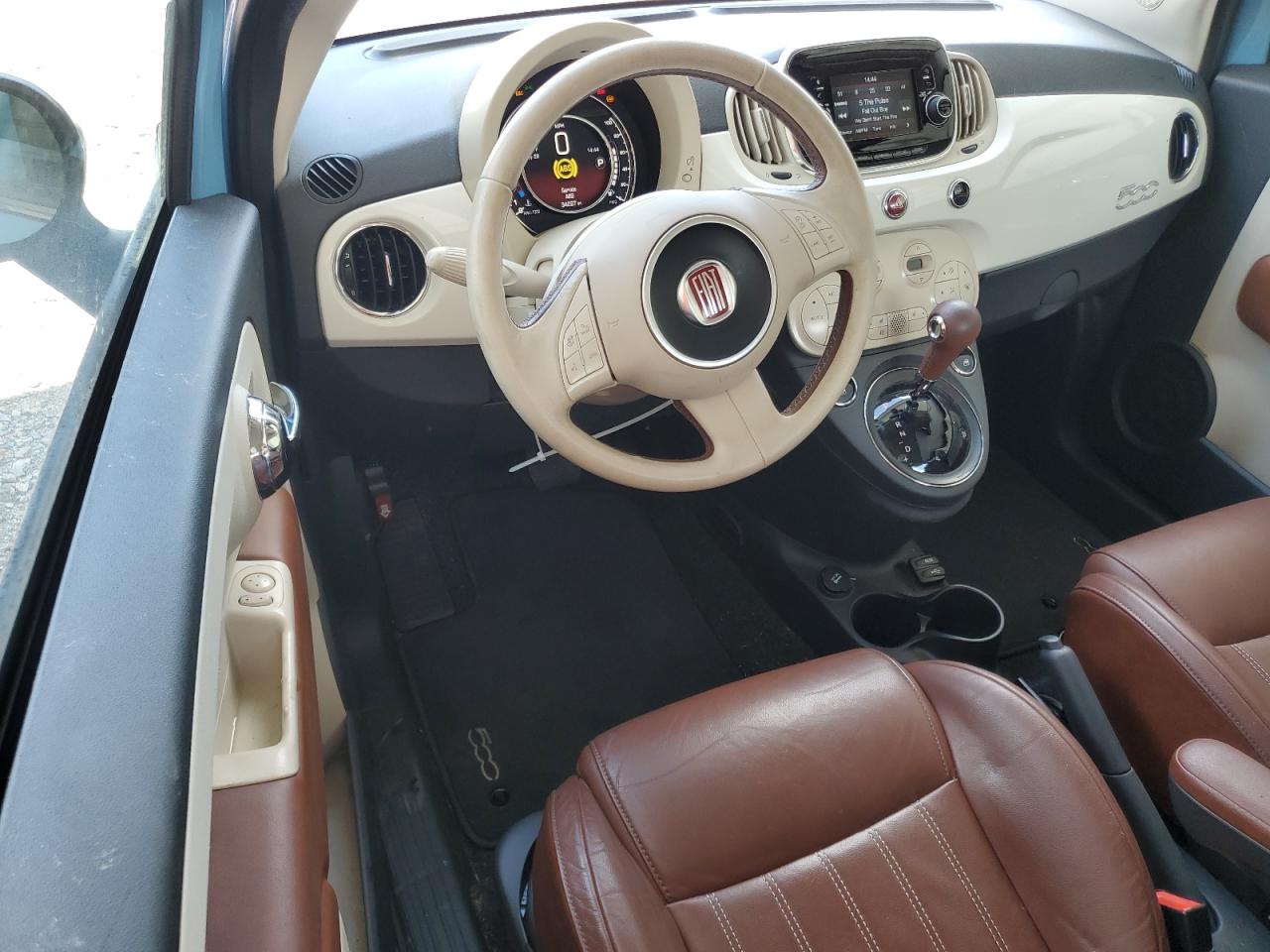FIAT 500 LOUNGE