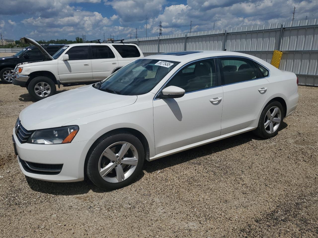 VOLKSWAGEN PASSAT SE