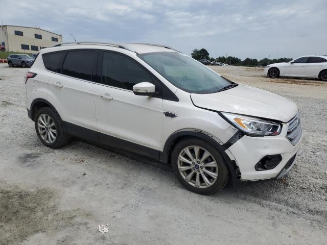 Vin: 1fmcu0jd6hud03769, lot: 56958465, ford escape titanium 20174