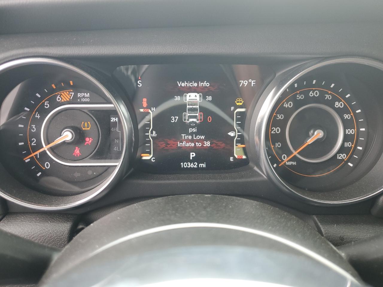 JEEP WRANGLER SAHARA