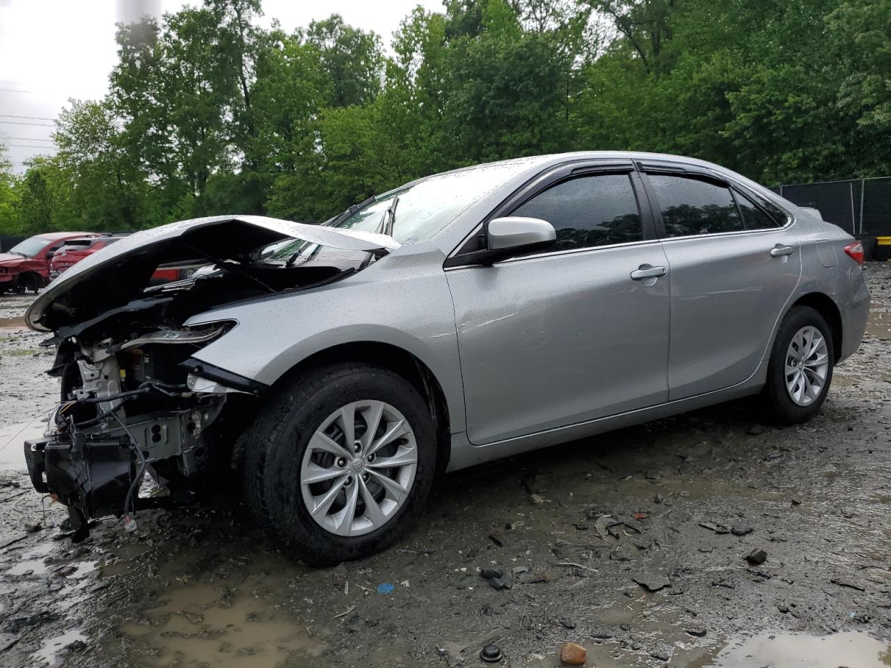 TOYOTA CAMRY LE