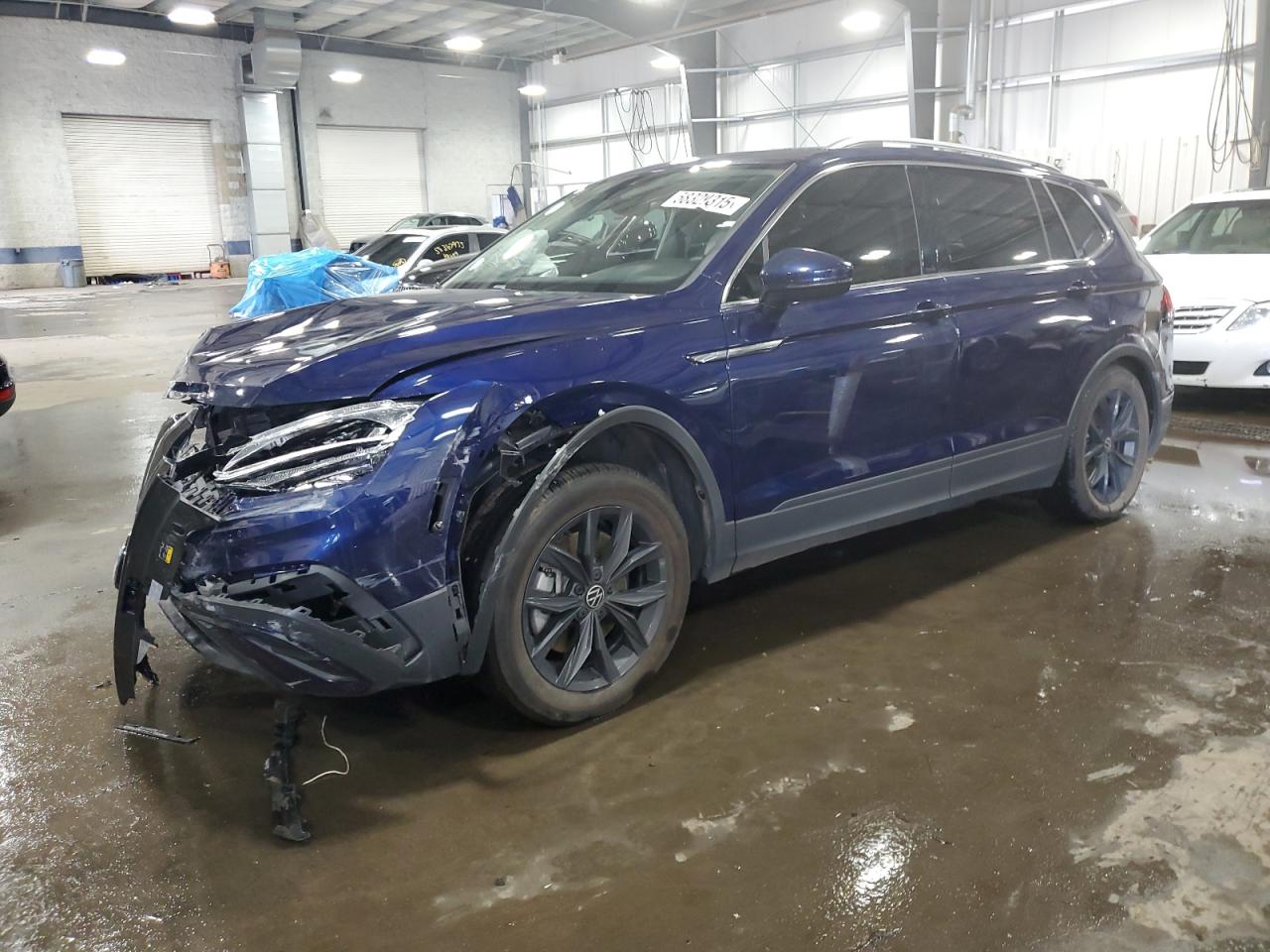 VOLKSWAGEN TIGUAN SE