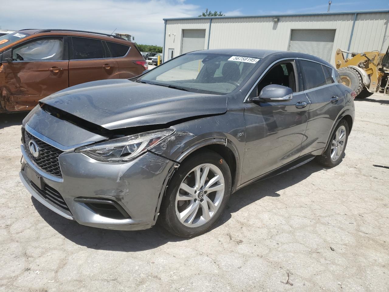INFINITI QX30 BASE