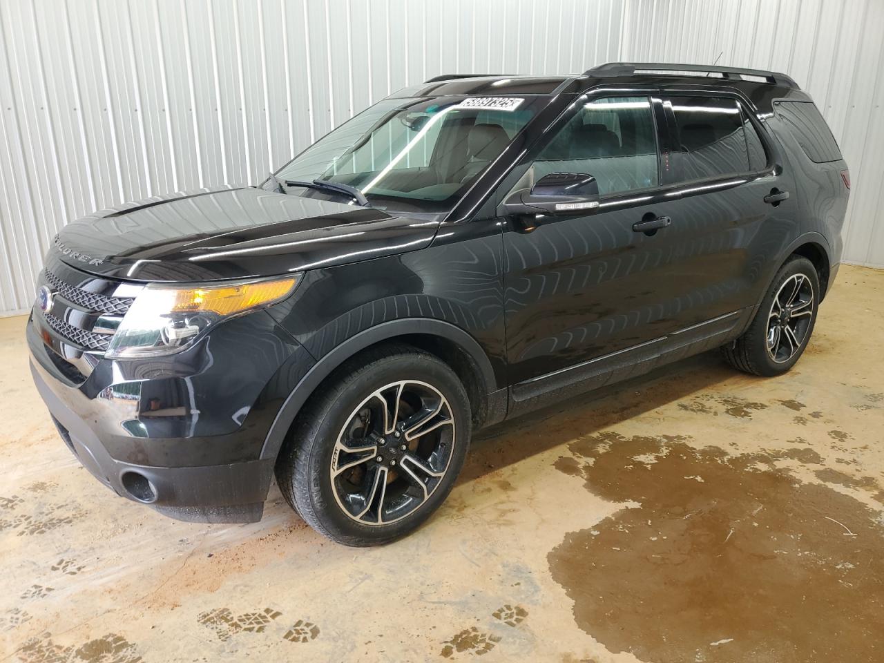  Salvage Ford Explorer