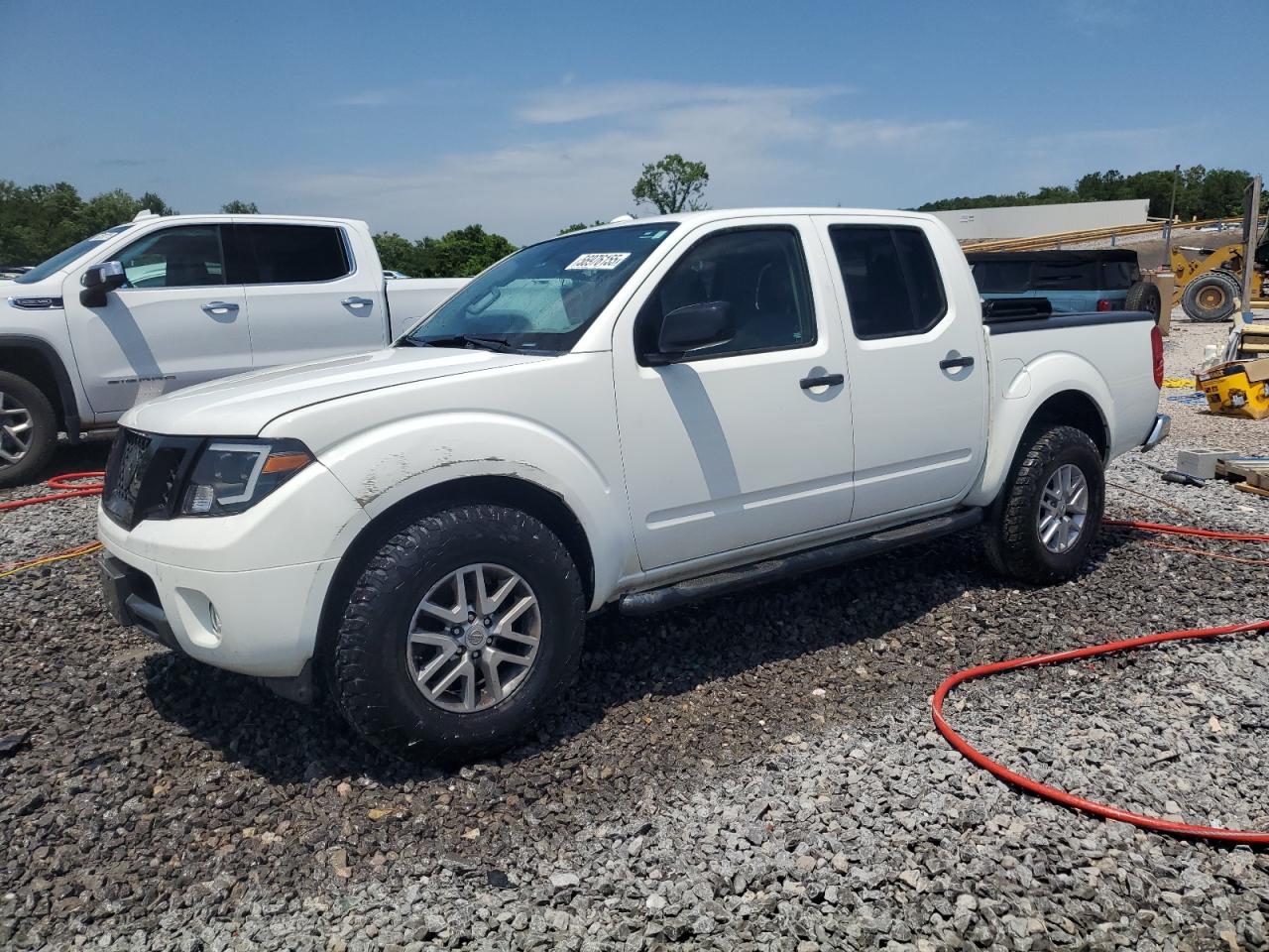 NISSAN FRONTIER S