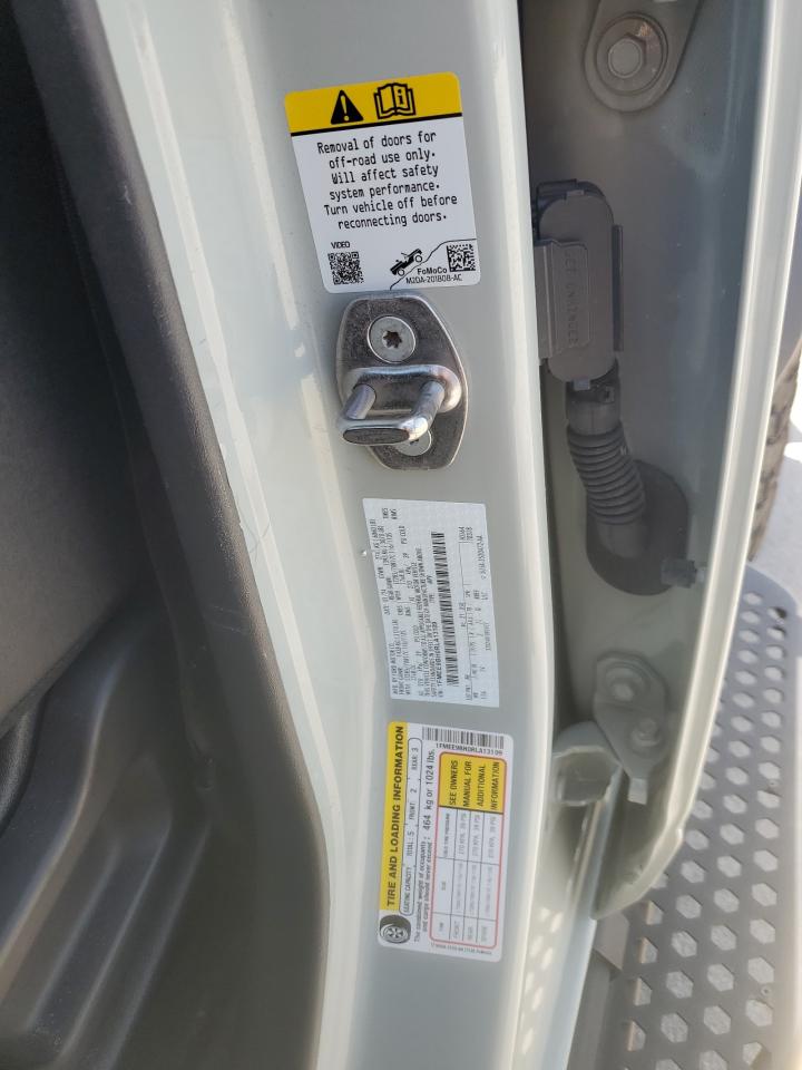 FORD BRONCO BADLANDS