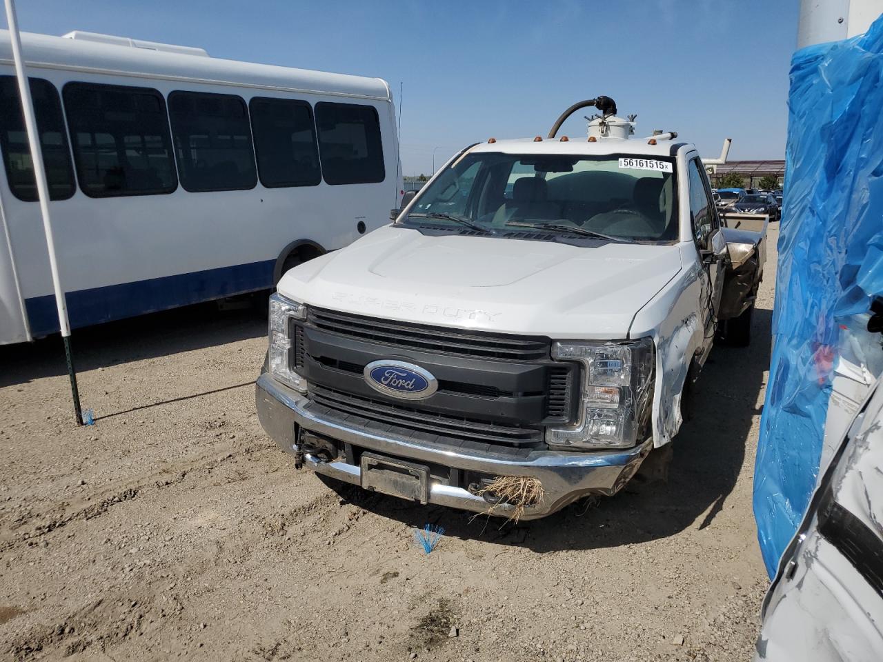 FORD F-550 SUPER DUTY
