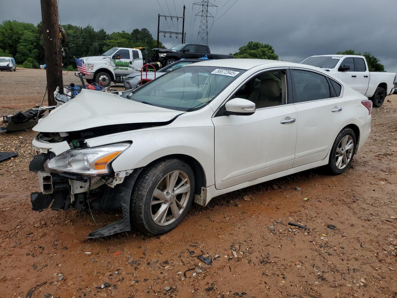  Salvage Nissan Altima