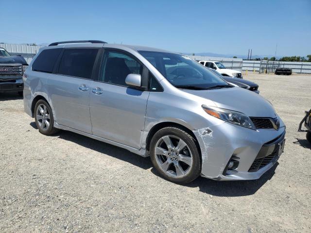 Vin: 5tdxz3dc7js952681, lot: 58244245, toyota sienna se 20184