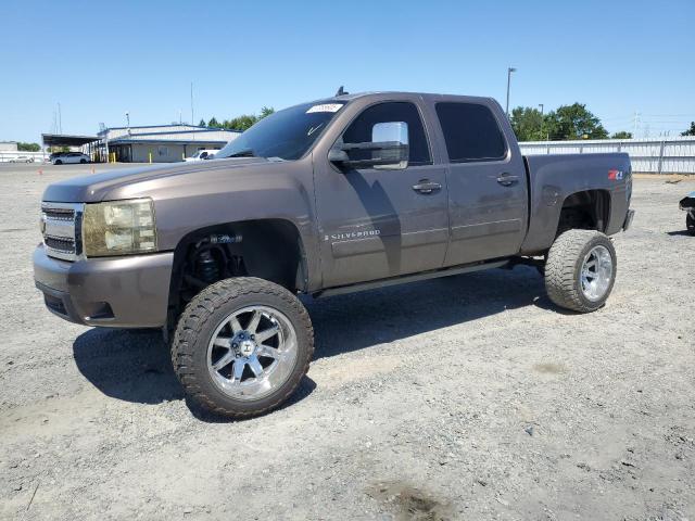 CHEVROLET SILVERADO