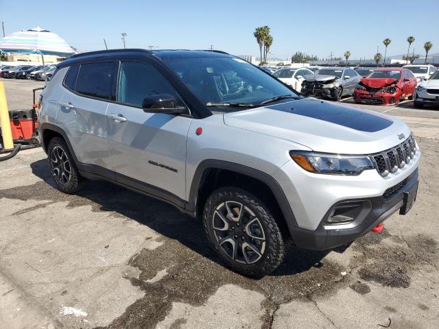 Vin: 3c4njddn7st514482, lot: 57670435, jeep compass trailhawk 20254