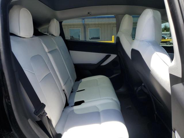 2021 TESLA MODEL Y - 5YJYGAEEXMF304033