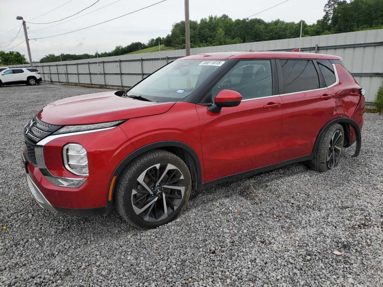 MITSUBISHI OUTLANDER SE