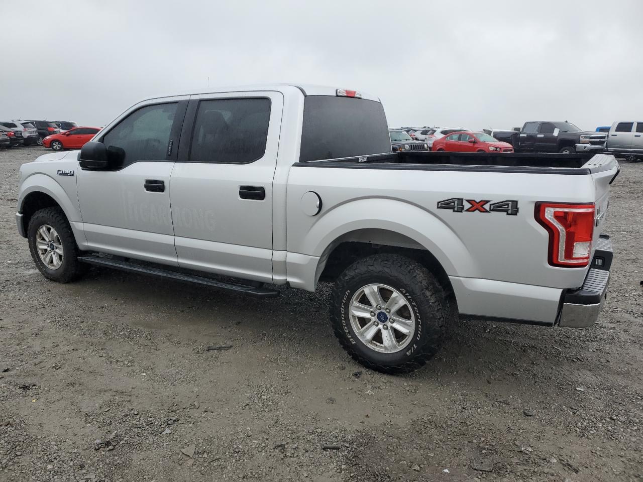 FORD F-150 SUPERCREW