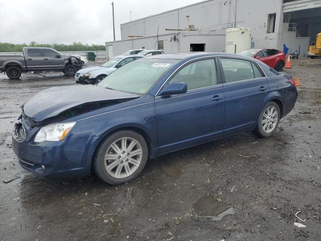 TOYOTA AVALON XL