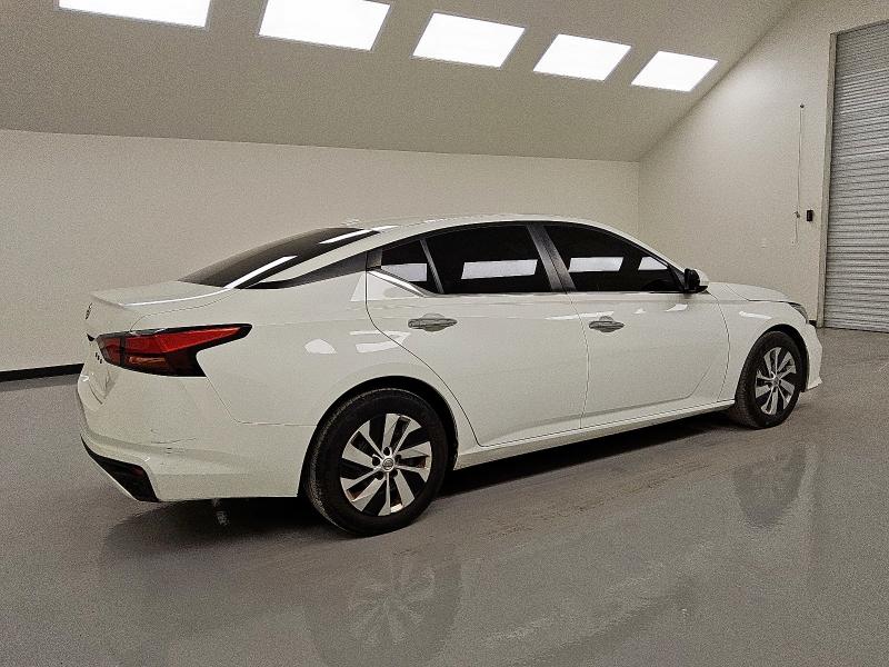 Vin: 1n4bl4bv8lc249428, lot: 57764285, nissan altima s 20203