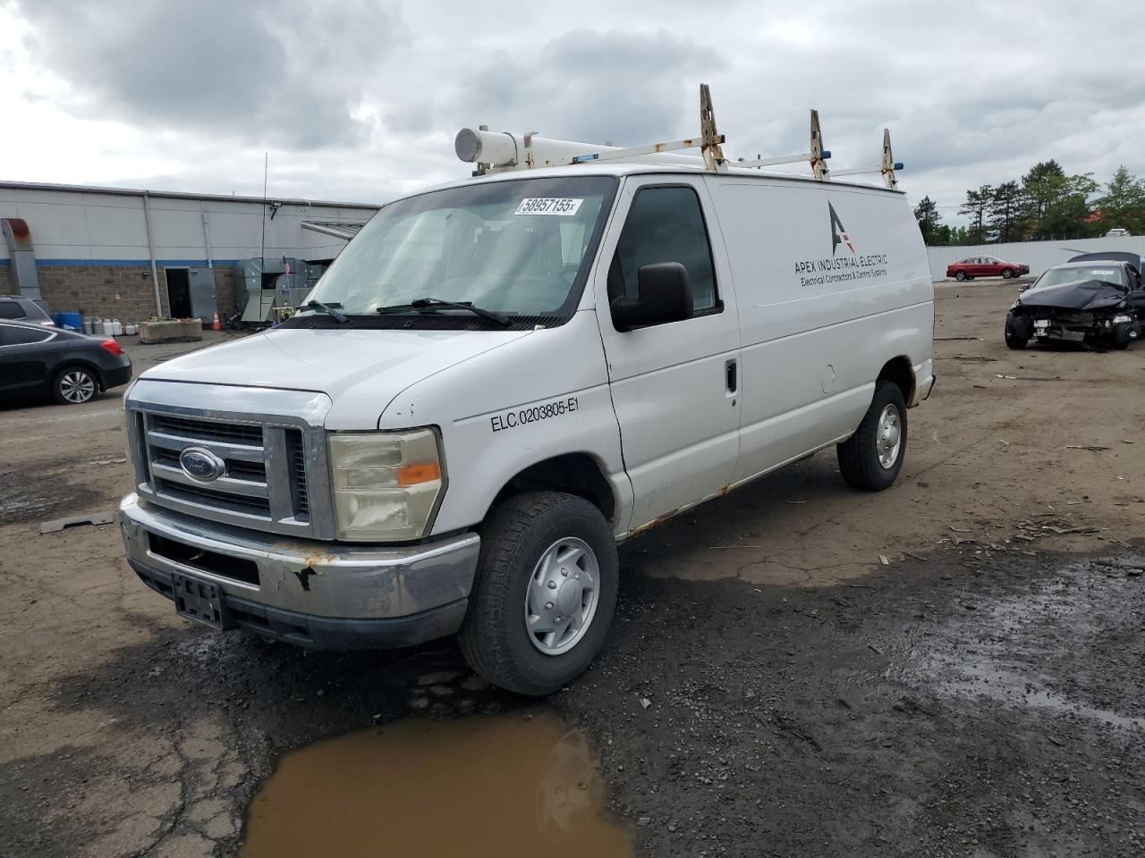 FORD ECONOLINE E250 VAN