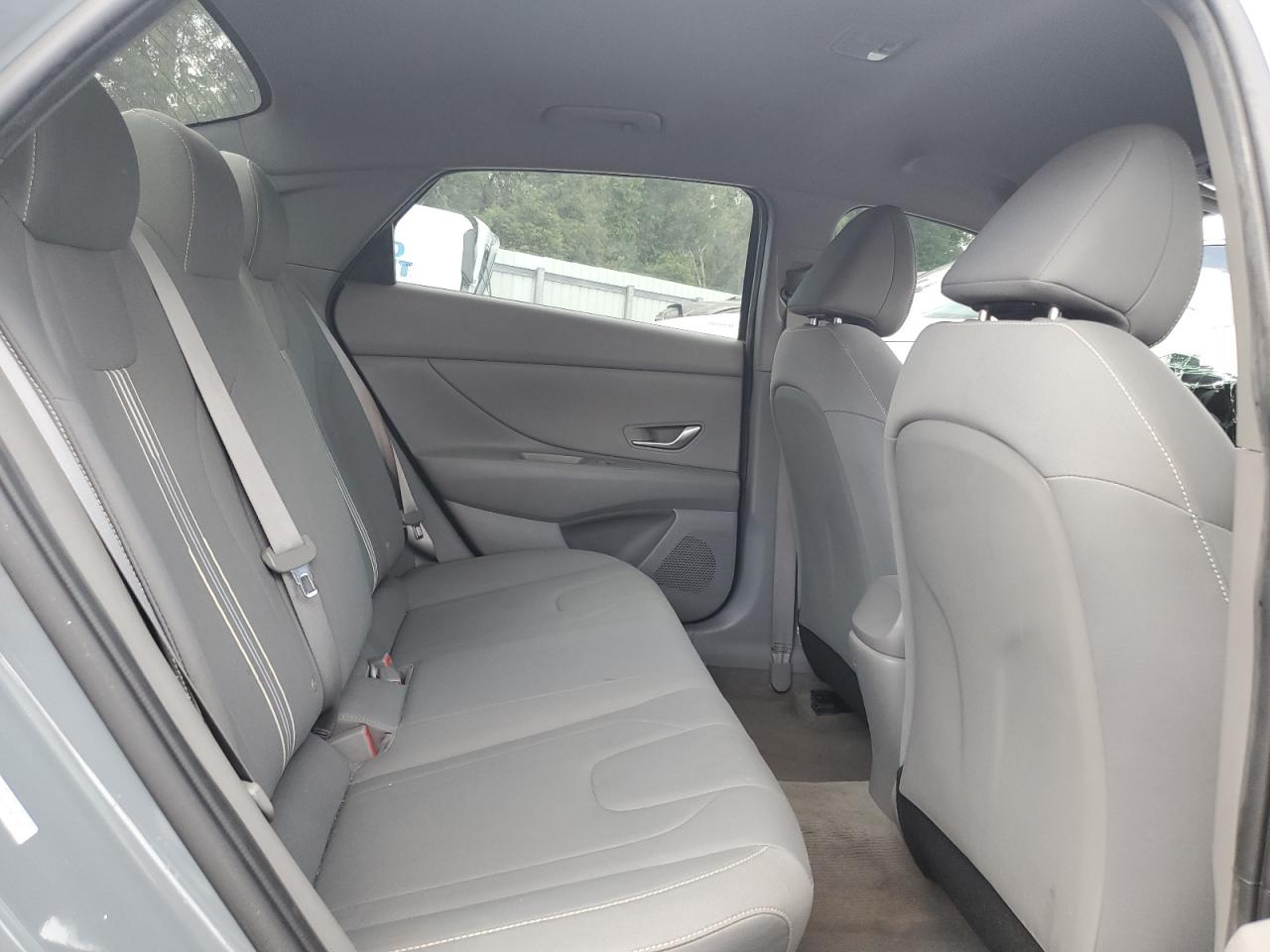 Hyundai Elantra se 2021