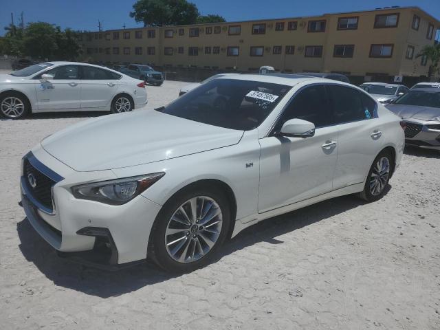 INFINITI Q50 LUXE