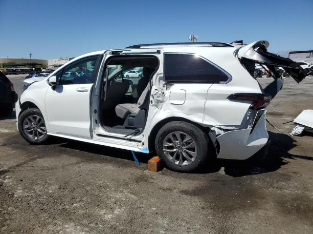 TOYOTA SIENNA LE 2024 white  hybrid engine 5TDBRKEC2RS208744 photo #3