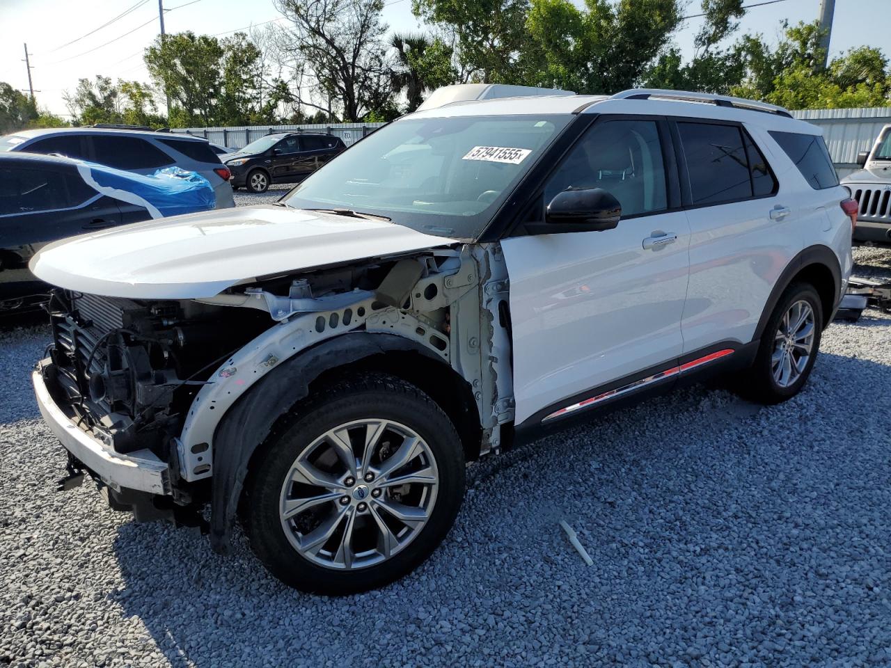 FORD EXPLORER 2021