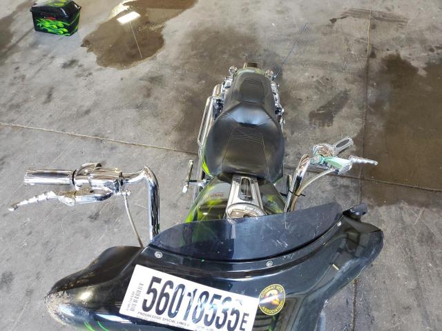 2009 HARLEY-DAVIDSON FLHX - 1HD1KB4189Y638684