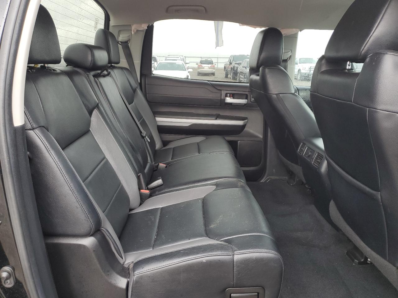 TOYOTA TUNDRA CREWMAX LIMITED