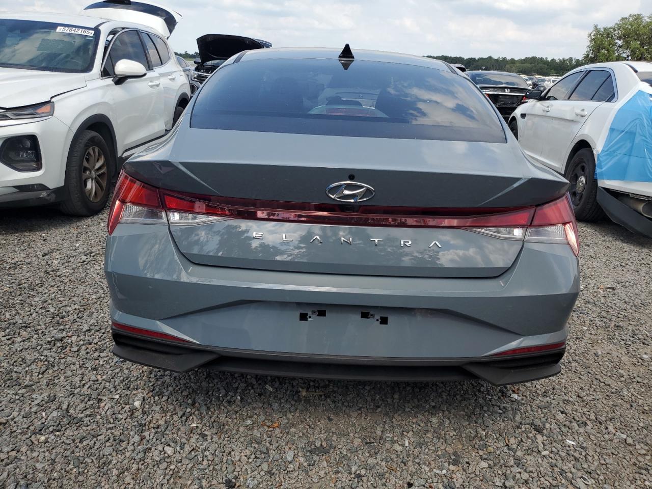 Hyundai Elantra se 2021