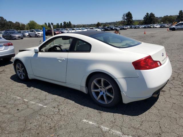 INFINITI G35 2004 white  gas JNKCV54E54M828303 photo #3
