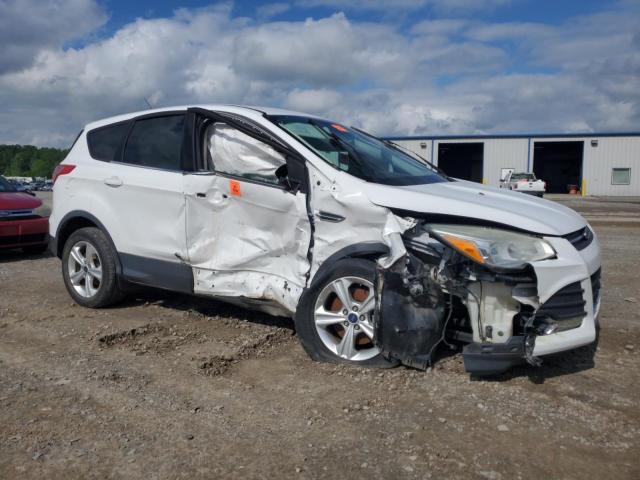 Vin: 1fmcu9gxxfuc28450, lot: 56136145, ford escape se 20154