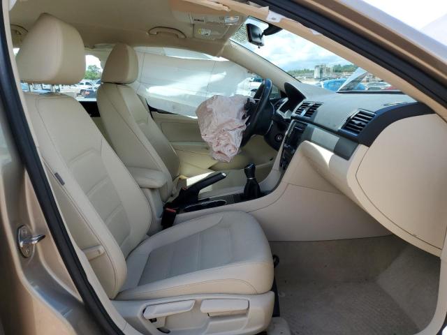 2015 VOLKSWAGEN PASSAT SE - 1VWBV7A3XFC056494