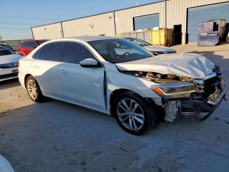 2020 VOLKSWAGEN PASSAT SE 1VWSA7A34LC027645