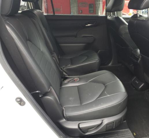 2022 TOYOTA HIGHLANDER - 5TDGZRBH9NS564231