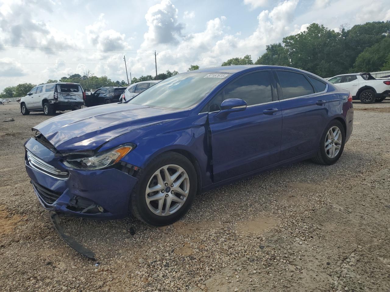 FORD FUSION SE