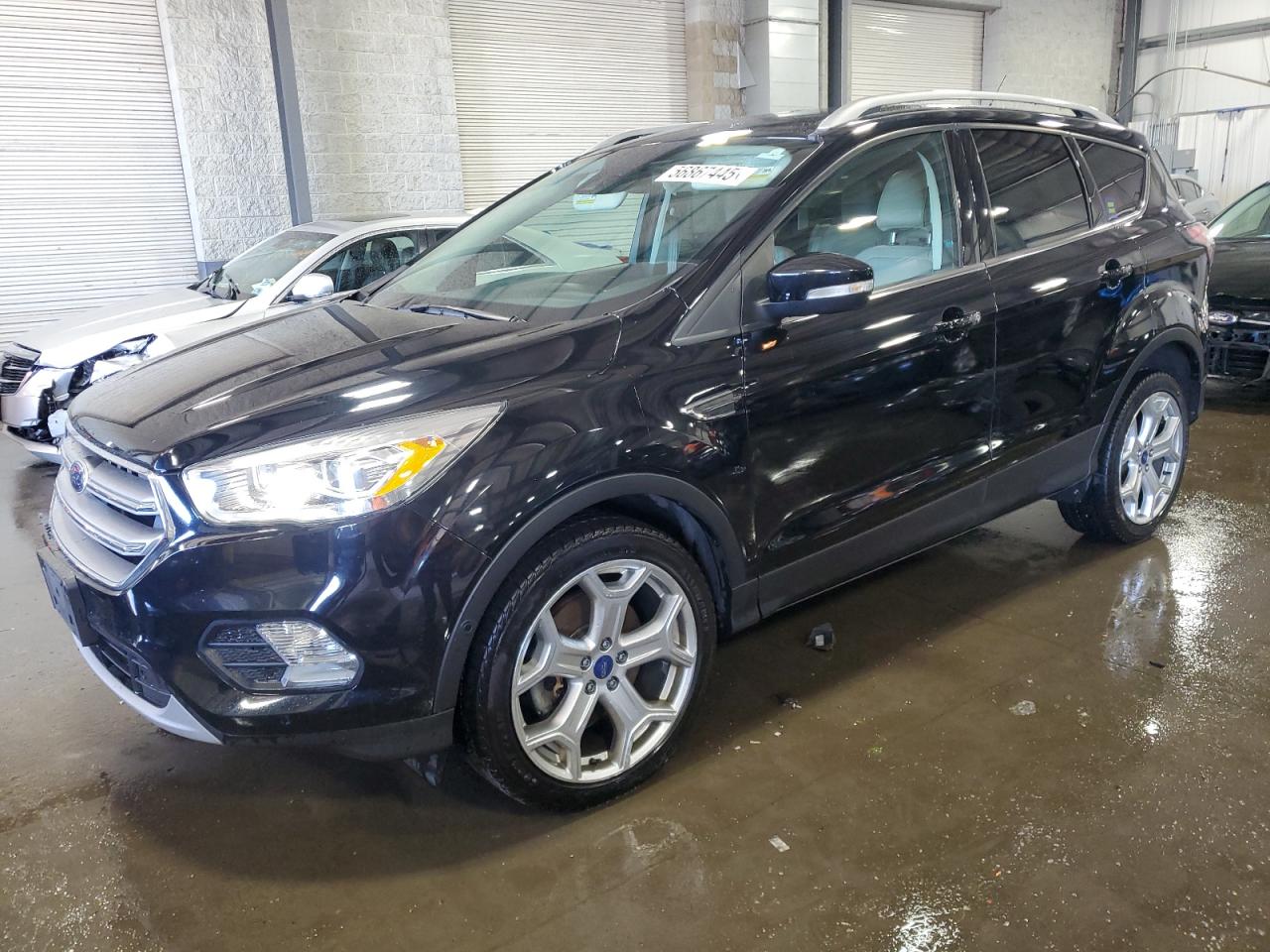 FORD ESCAPE TITANIUM