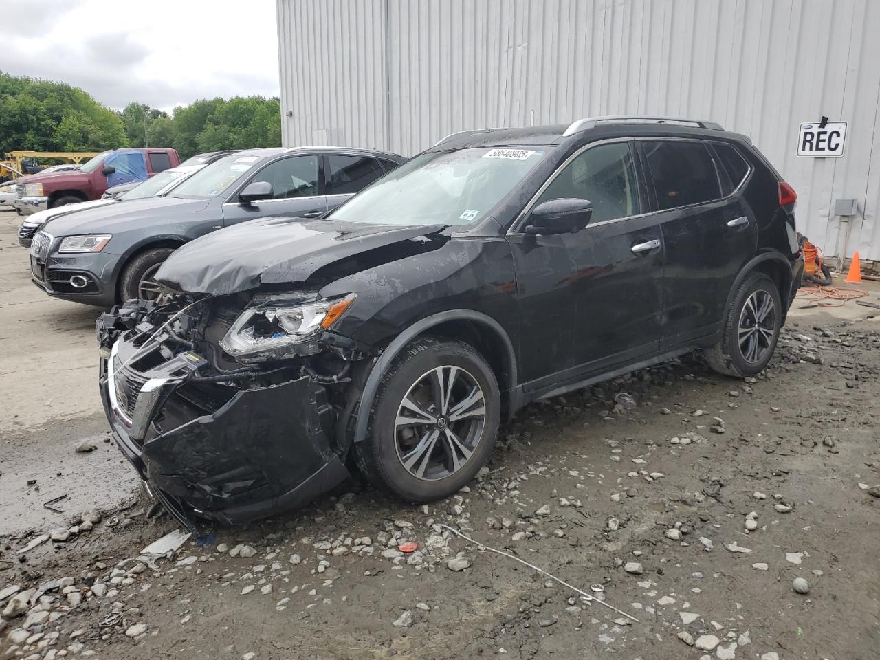 NISSAN ROGUE S