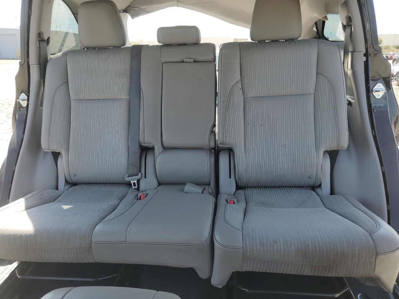 Lot #3220684296 2014 TOYOTA HIGHLANDER