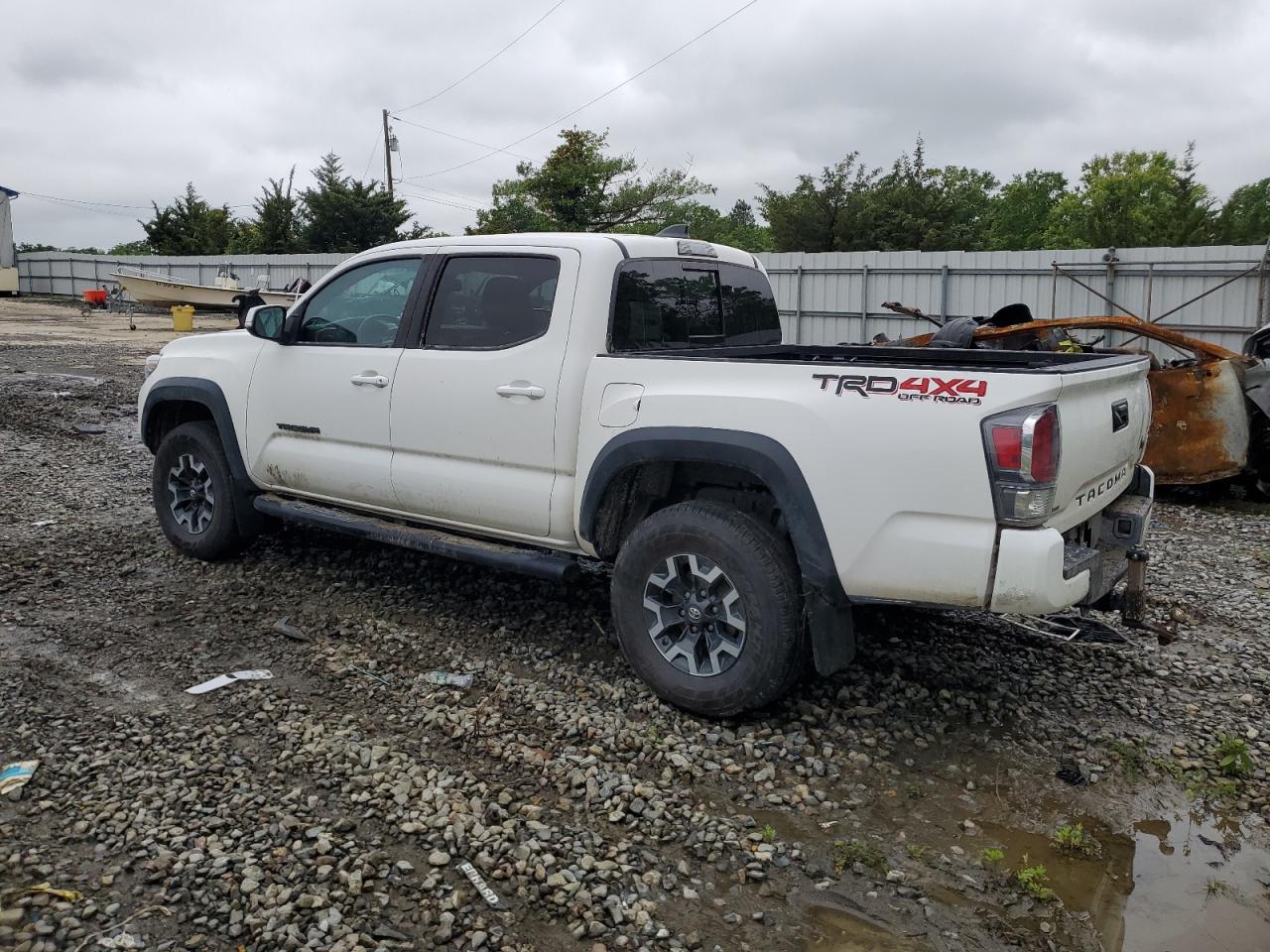 TOYOTA TACOMA DOUBLE CAB