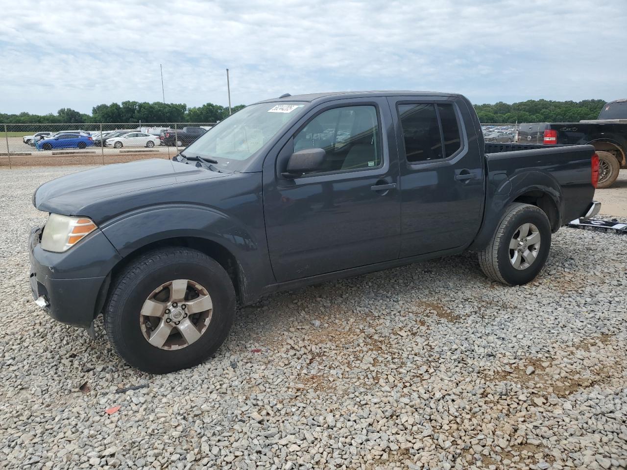 NISSAN FRONTIER S