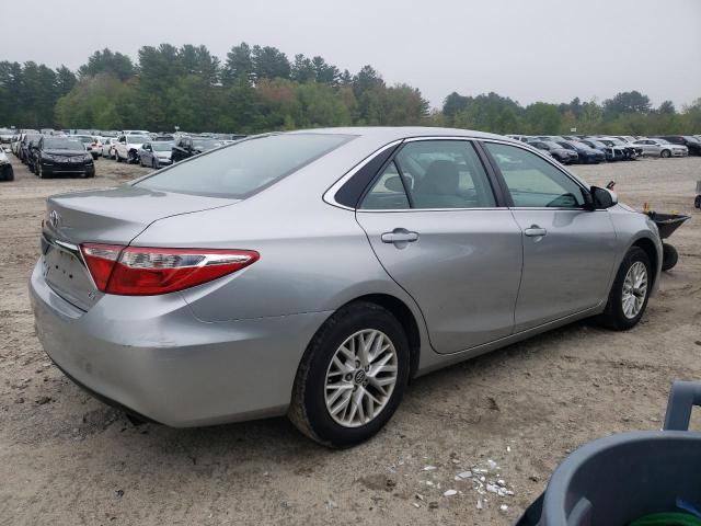 Vin: 4t1bf1fk4hu308214, lot: 55534175, toyota camry le 20173