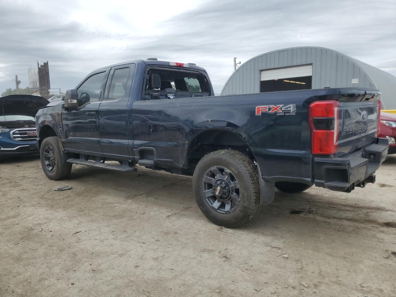 FORD F-350 SUPER DUTY