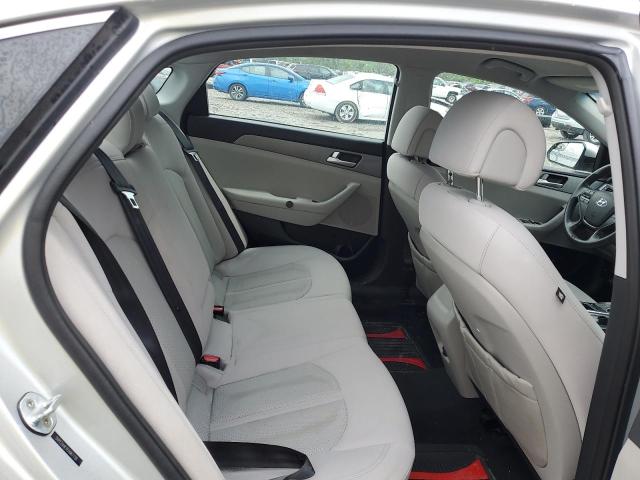 2015 HYUNDAI SONATA SE 5NPE24AF1FH067728
