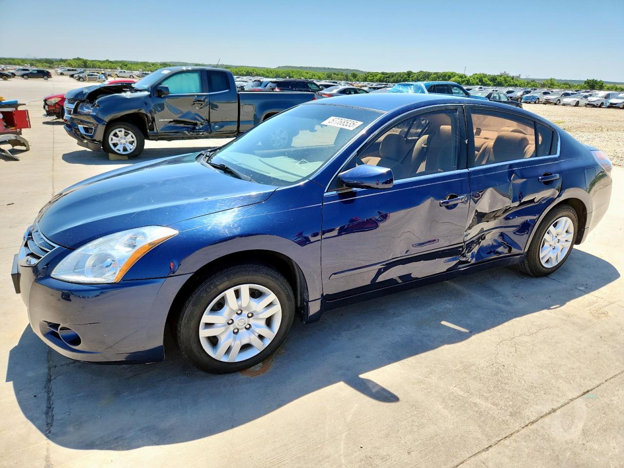 NISSAN ALTIMA BASE
