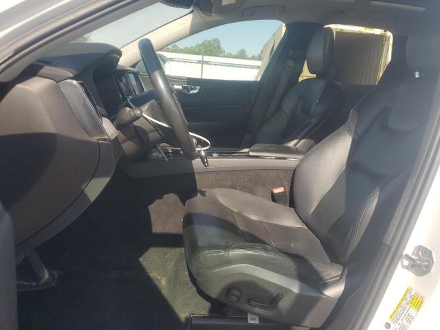 2019 VOLVO XC60 T5 MO LYV102DK2KB357942