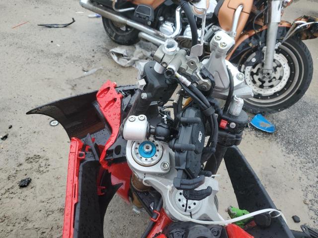 2024 DUCATI SUPERSPORT ZDMVABDS6RB006854