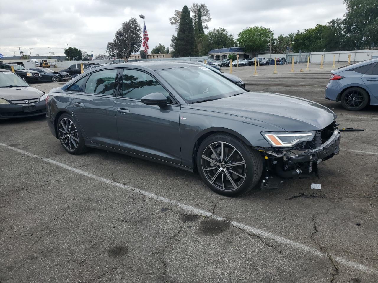 AUDI A6 2025