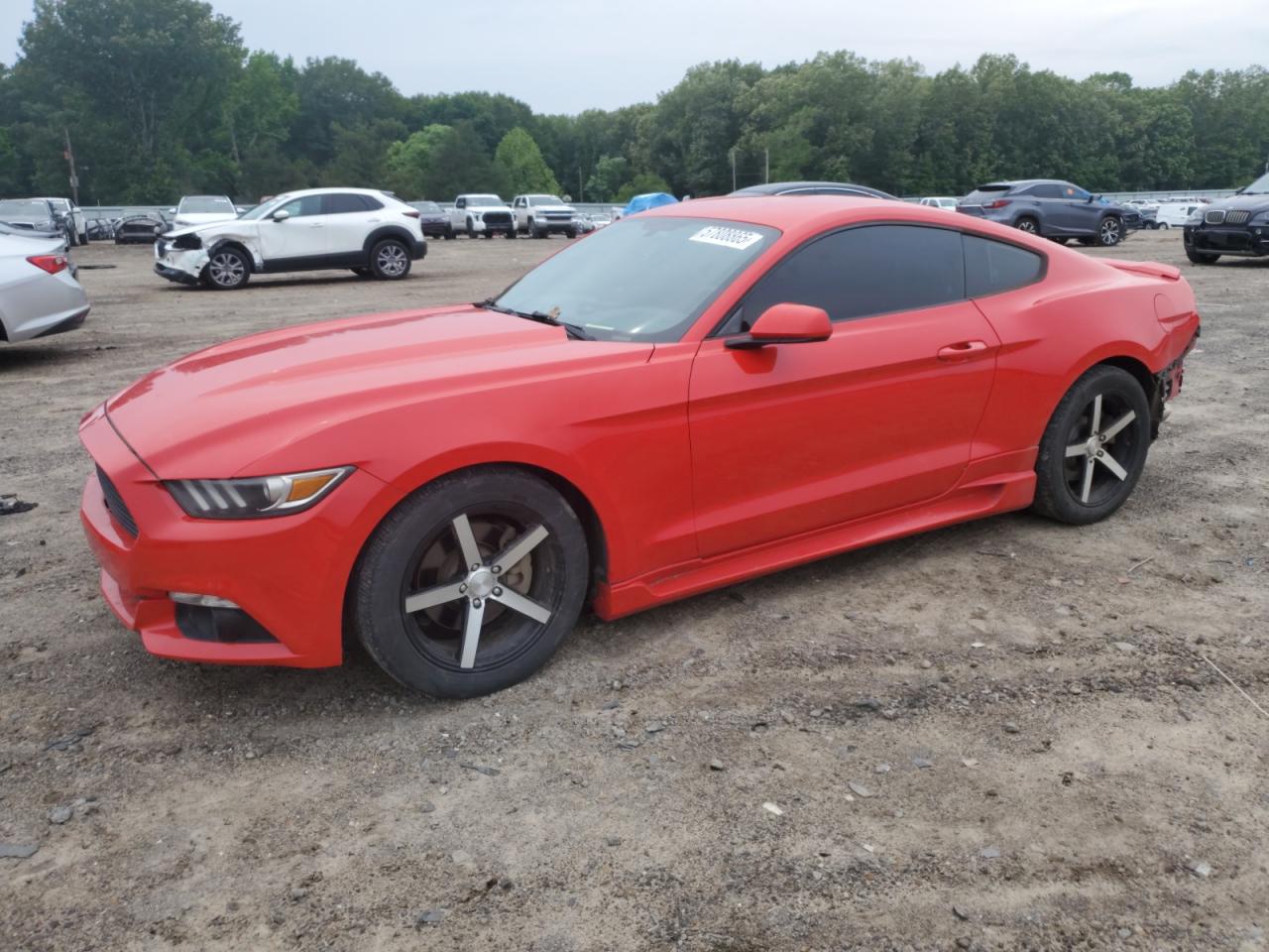 FORD MUSTANG