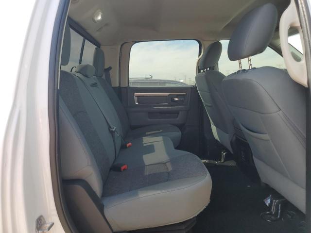2016 RAM 1500 SLT - 1C6RR7LGXGS399813